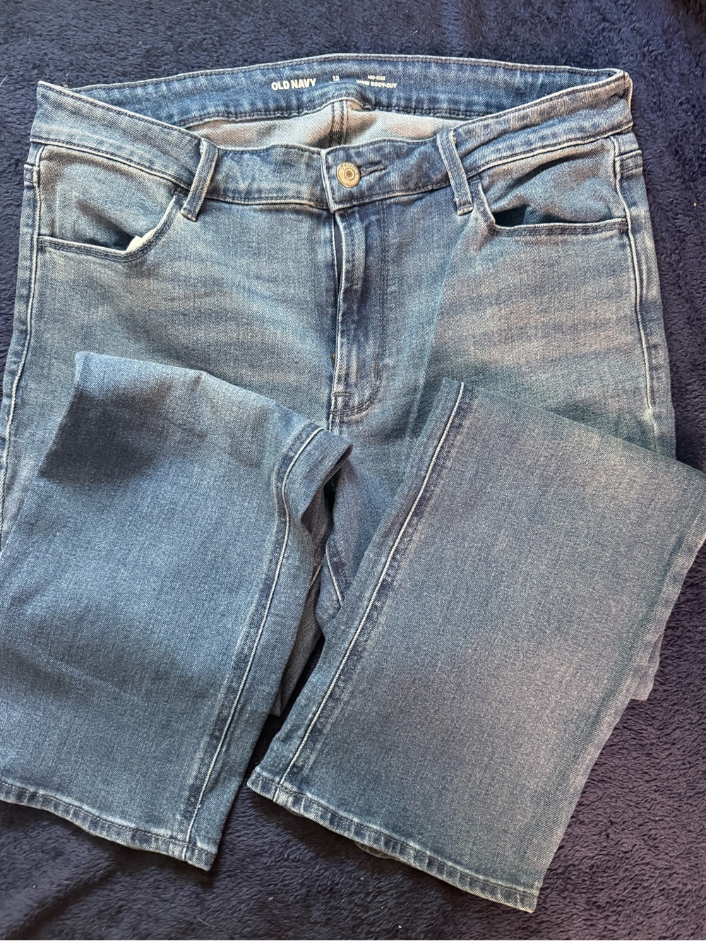 Old Navy Women's Medium Blue Straight Leg Jeans